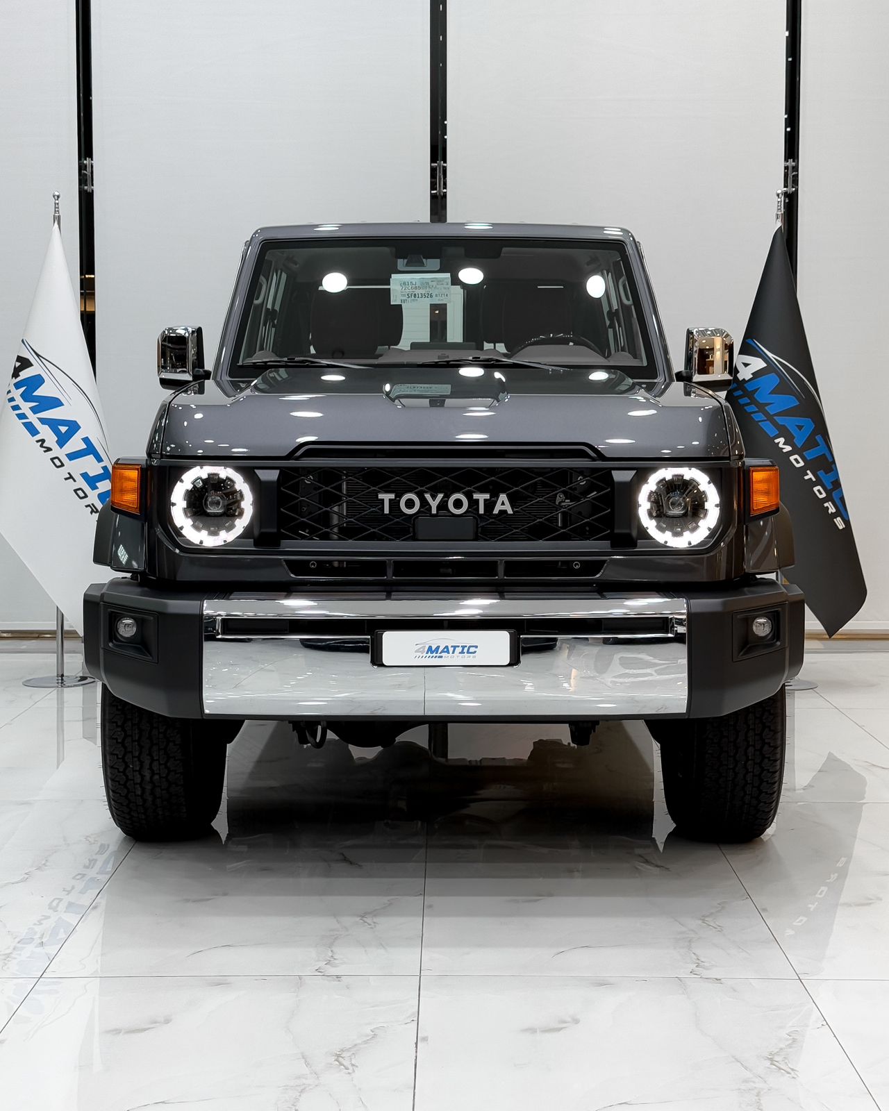 TOYOTA GRAY 2025