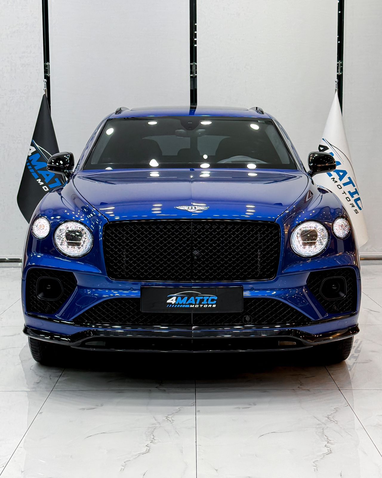 BENTLEY BENTAYGA S 2022 BLUE