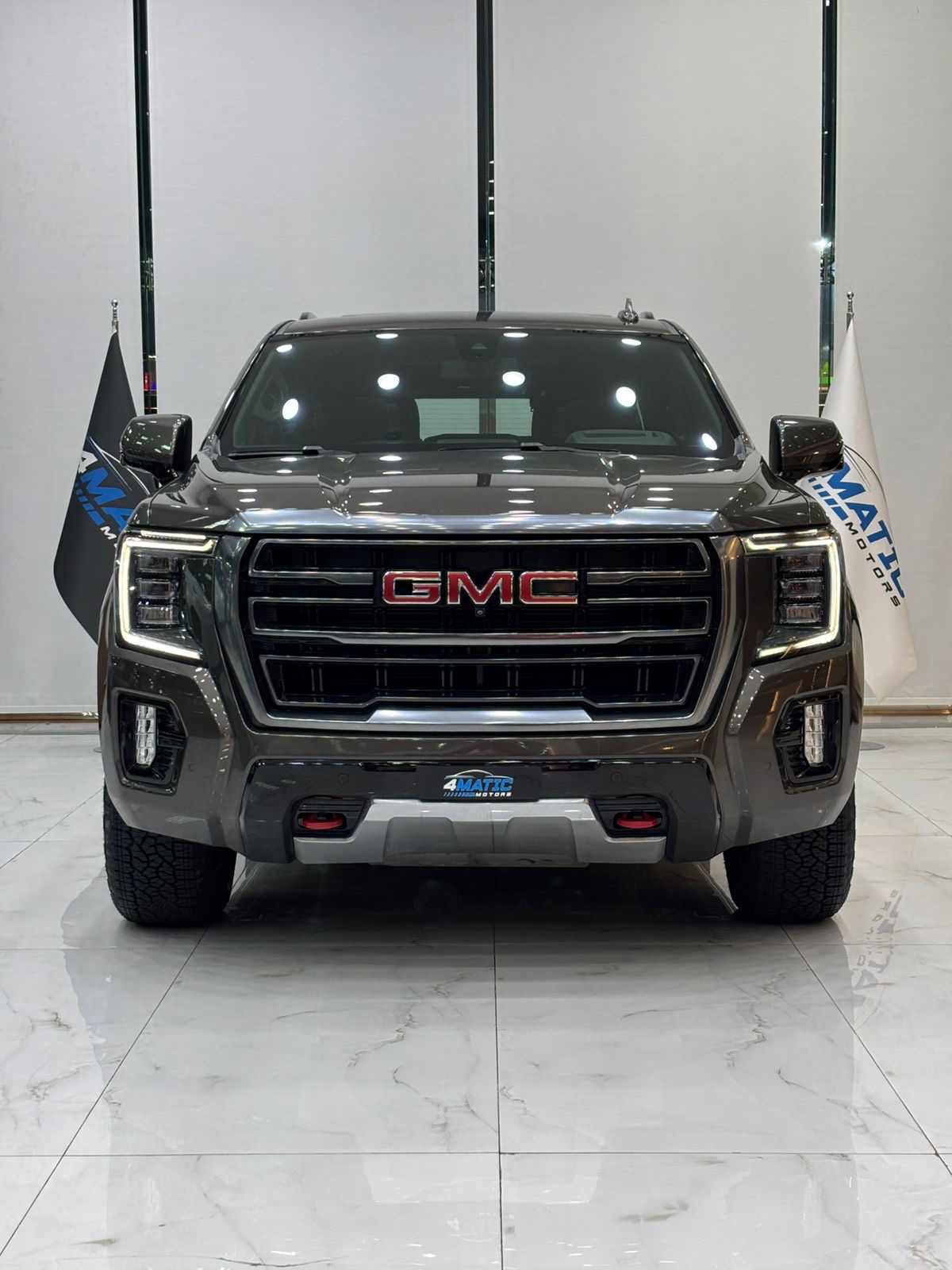 
								GMC Yukon AT4 2021 full									