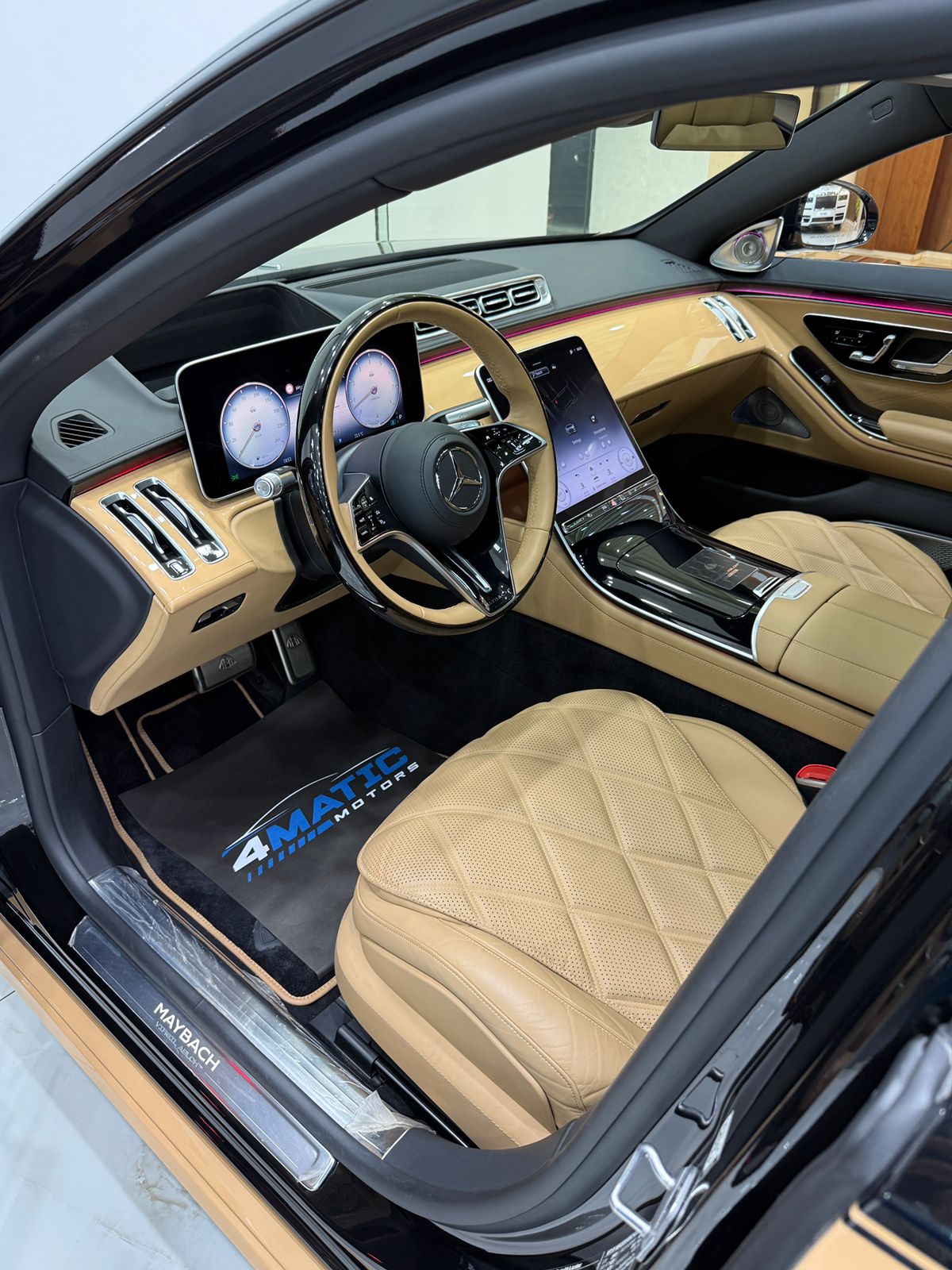 
								Mercedes-Maybach S-Class S 680 2023 full									