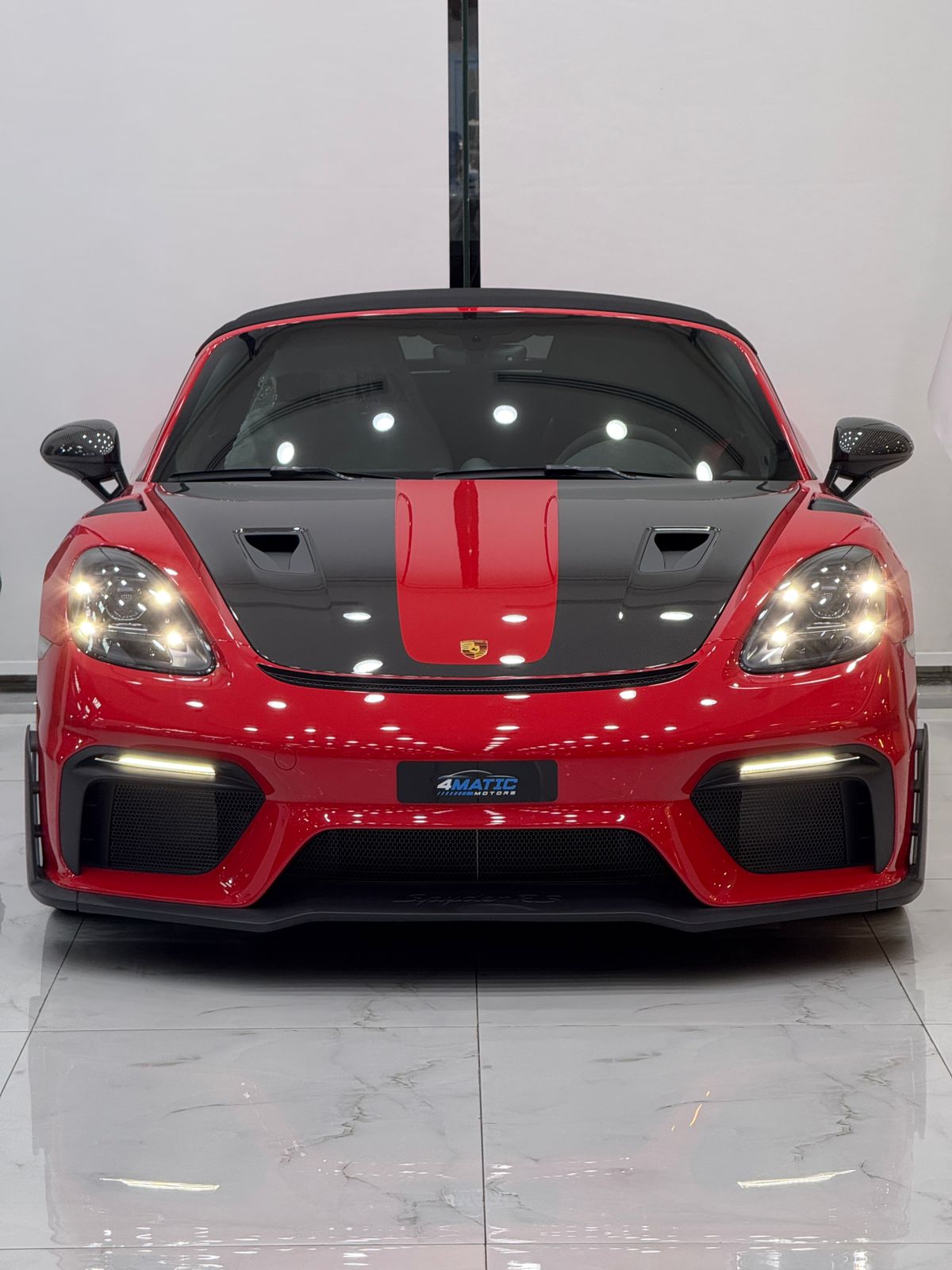 
								Porsche 718 Spyder Spyder 2024 full									