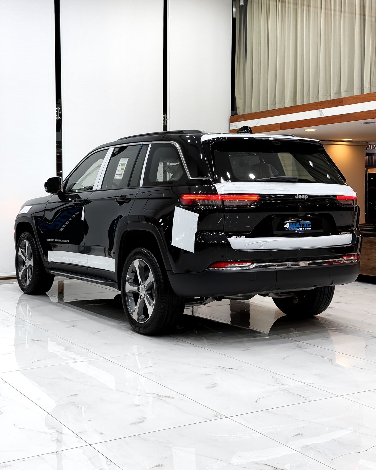 
								Jeep Grand Cherokee Limited 2025 full									