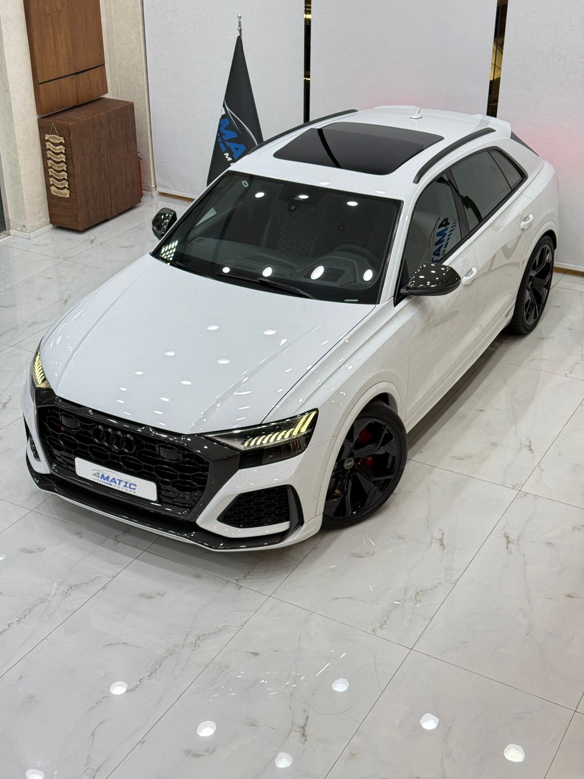 Audi RS Q8 Carbon Black Edition 2021
