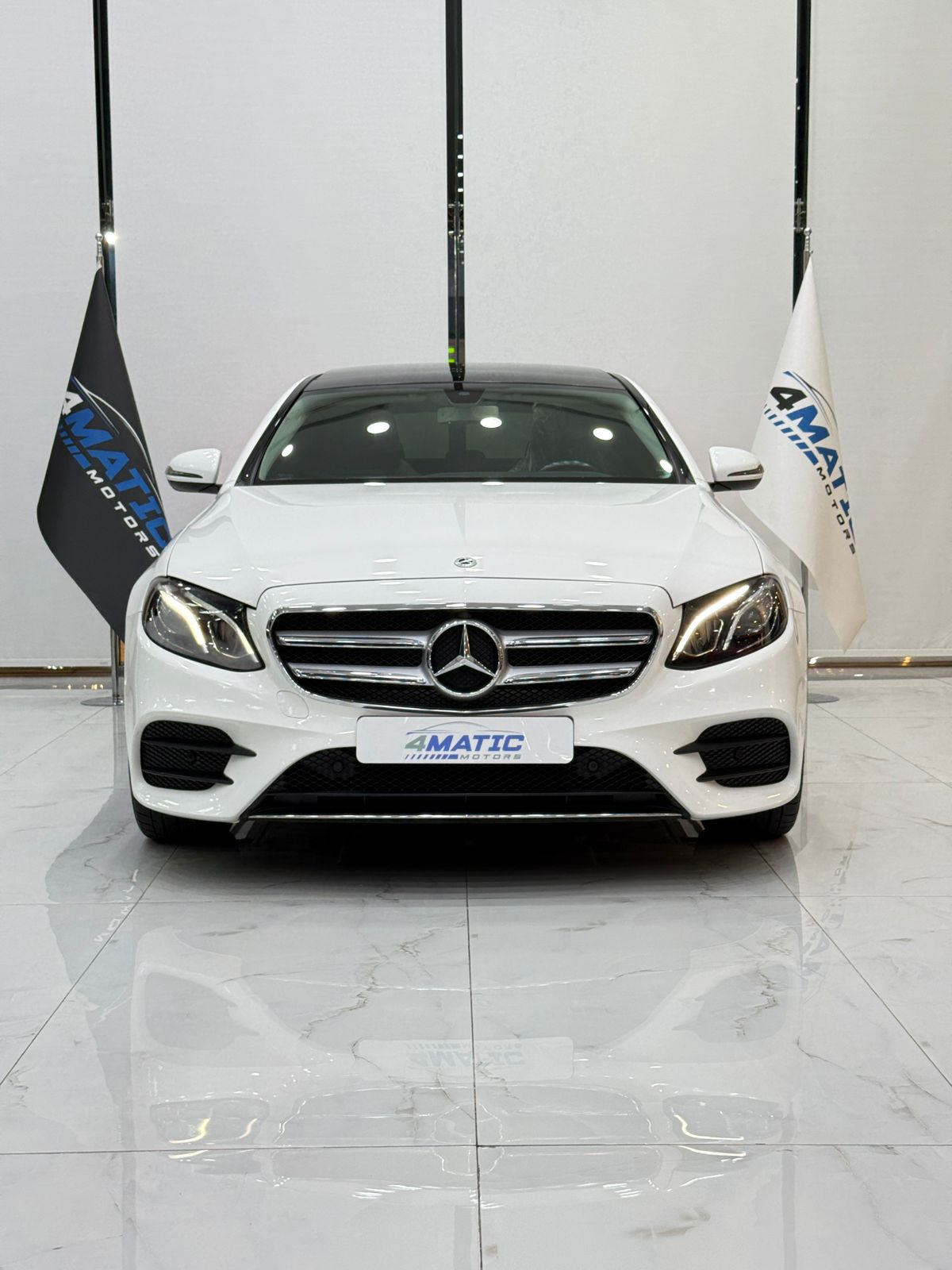 
								Mercedes-Benz E-Class E 200 2020 full									