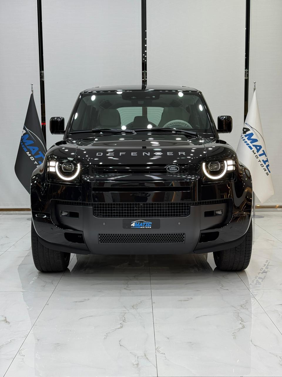 
								Land Rover Defender 110 X-Dynamic HSE 2026 full									