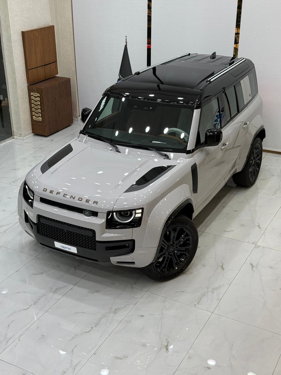 Land Rover Defender Octa (P635) 2026