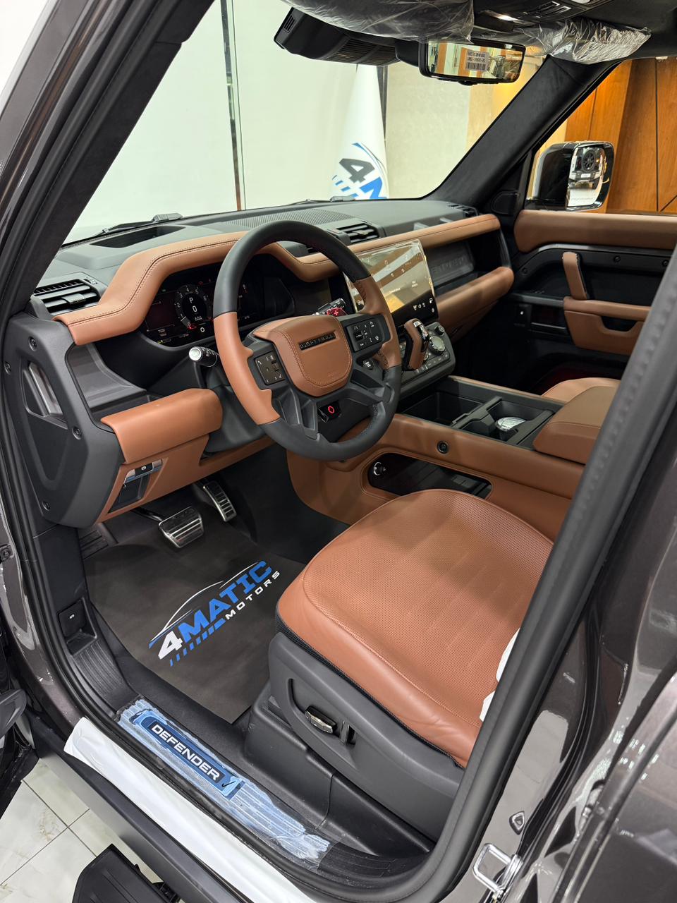 
								Land Rover Defender Octa (P635) 2026 full									