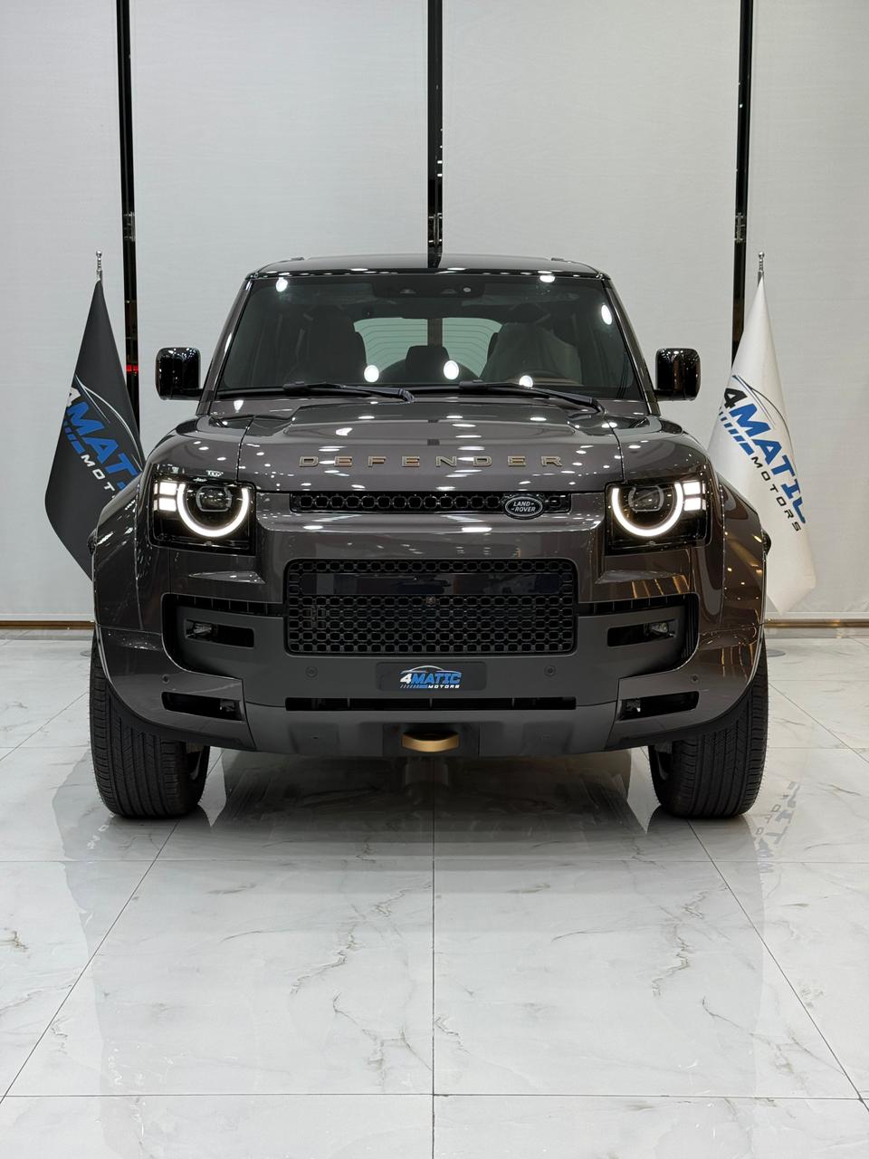 
								Land Rover Defender Octa (P635) 2026 full									