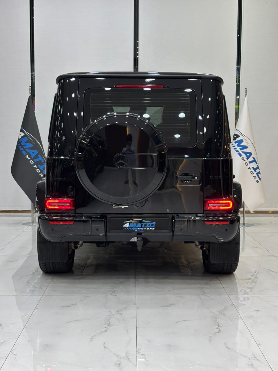 
								Mercedes-Benz G-Class G 63 AMG 2021 full									