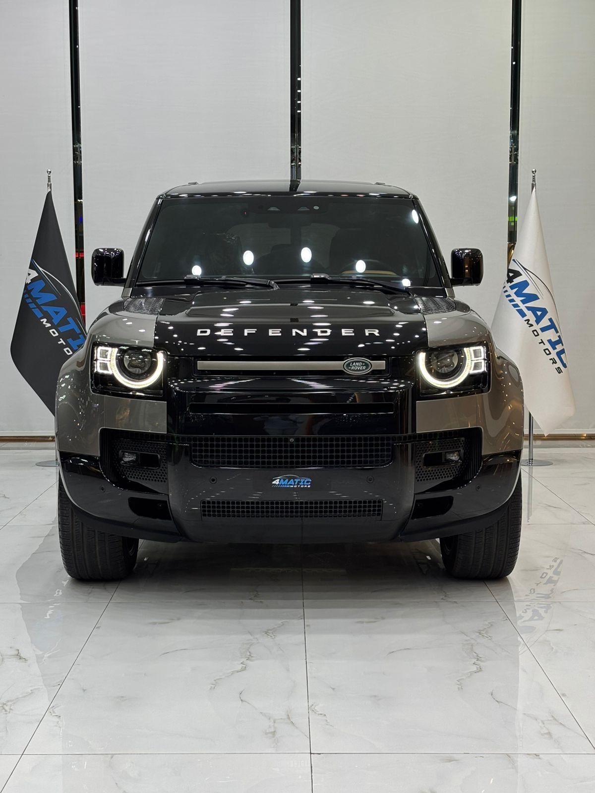 
								Land Rover Defender X (P400) 2023 full									