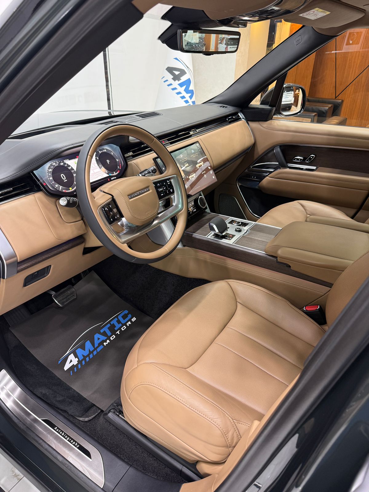 
								Land Rover Range Rover HSE P530 2023 full									