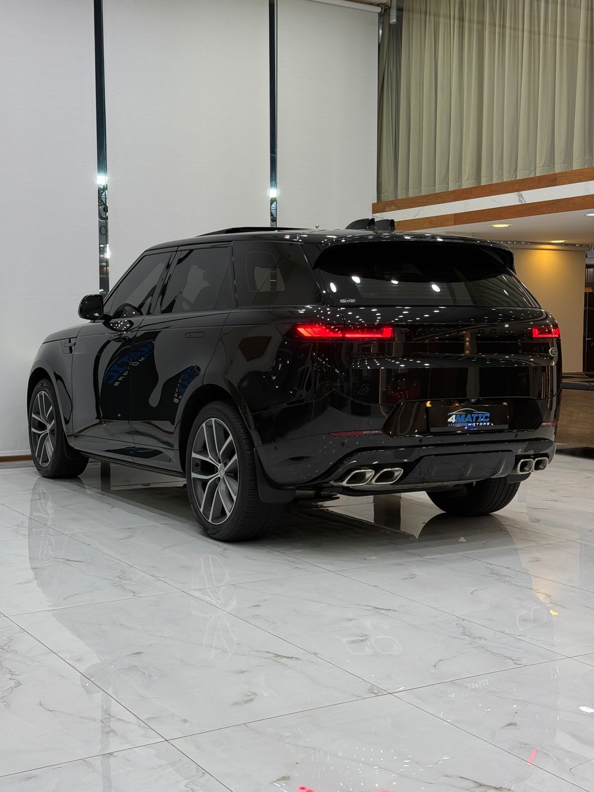 
								Land Rover Range Rover Sport P530 First Edition 2023 full									