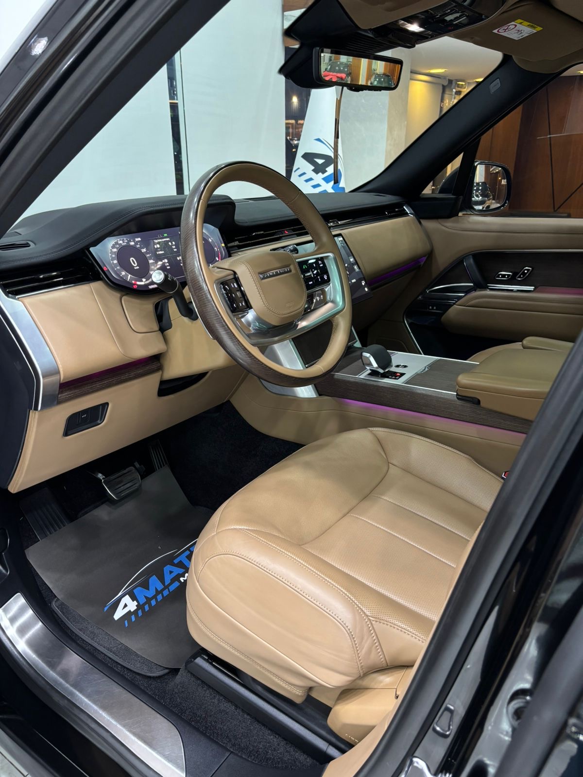 
								Land Rover Range Rover HSE P530 2024 full									