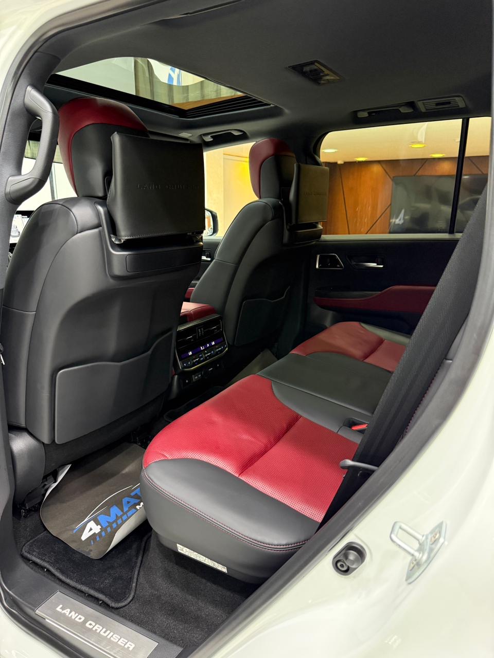 
								Toyota Land Cruiser GR Sport 2024 full									