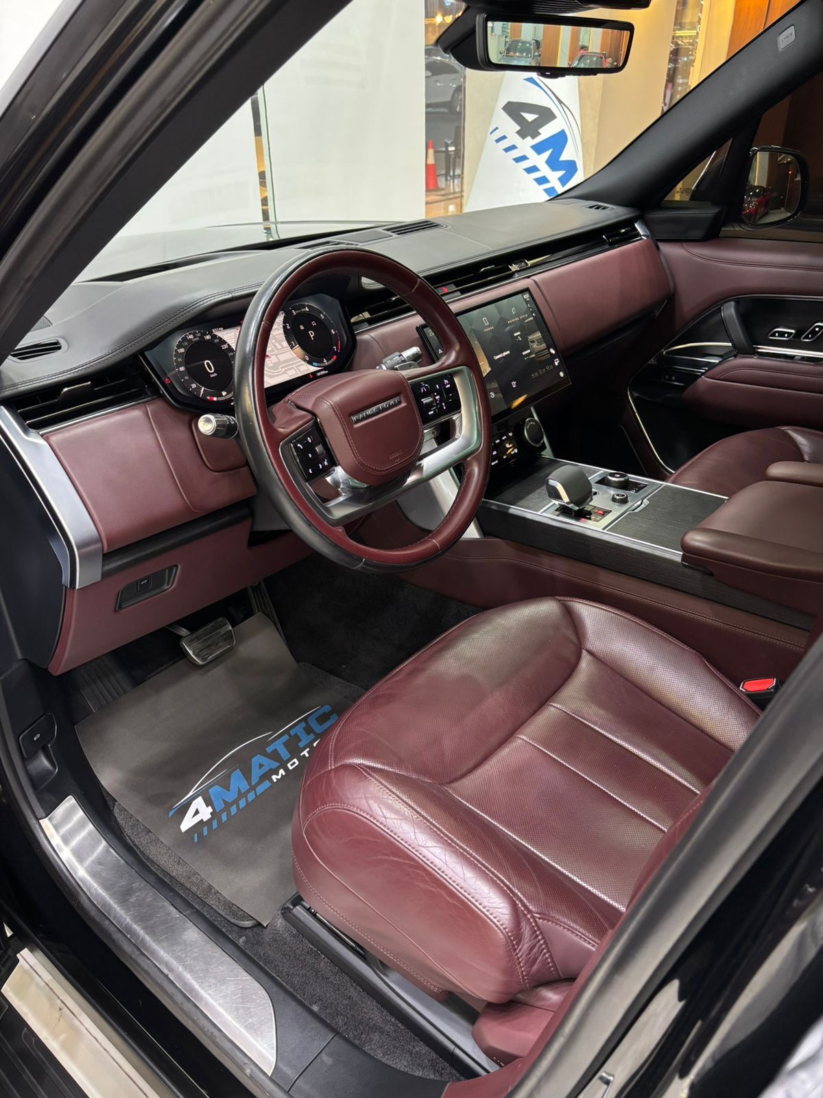 
								Land Rover Range Rover HSE P530 2022 full									