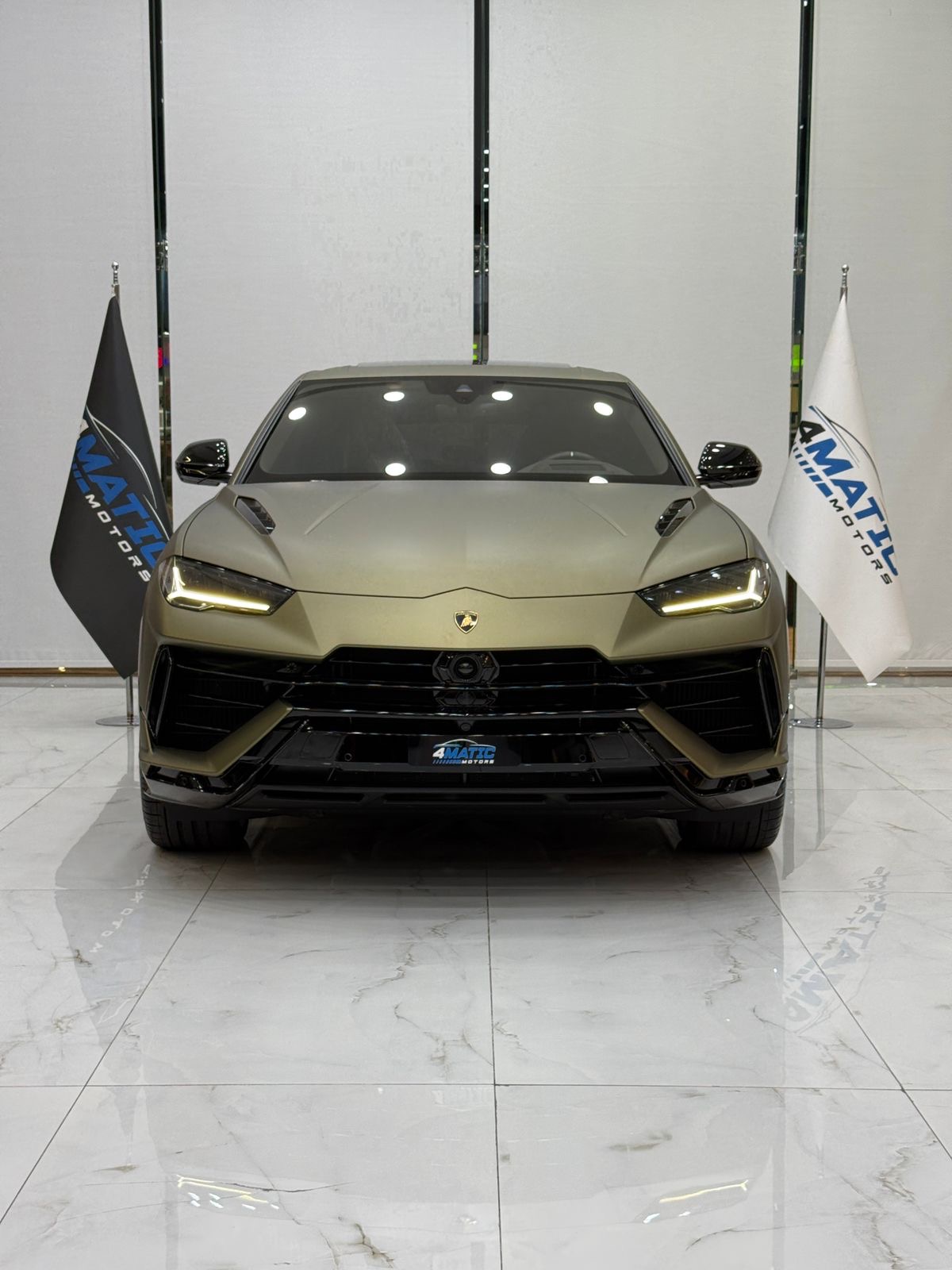 
								Lamborghini Urus S 2023 full									