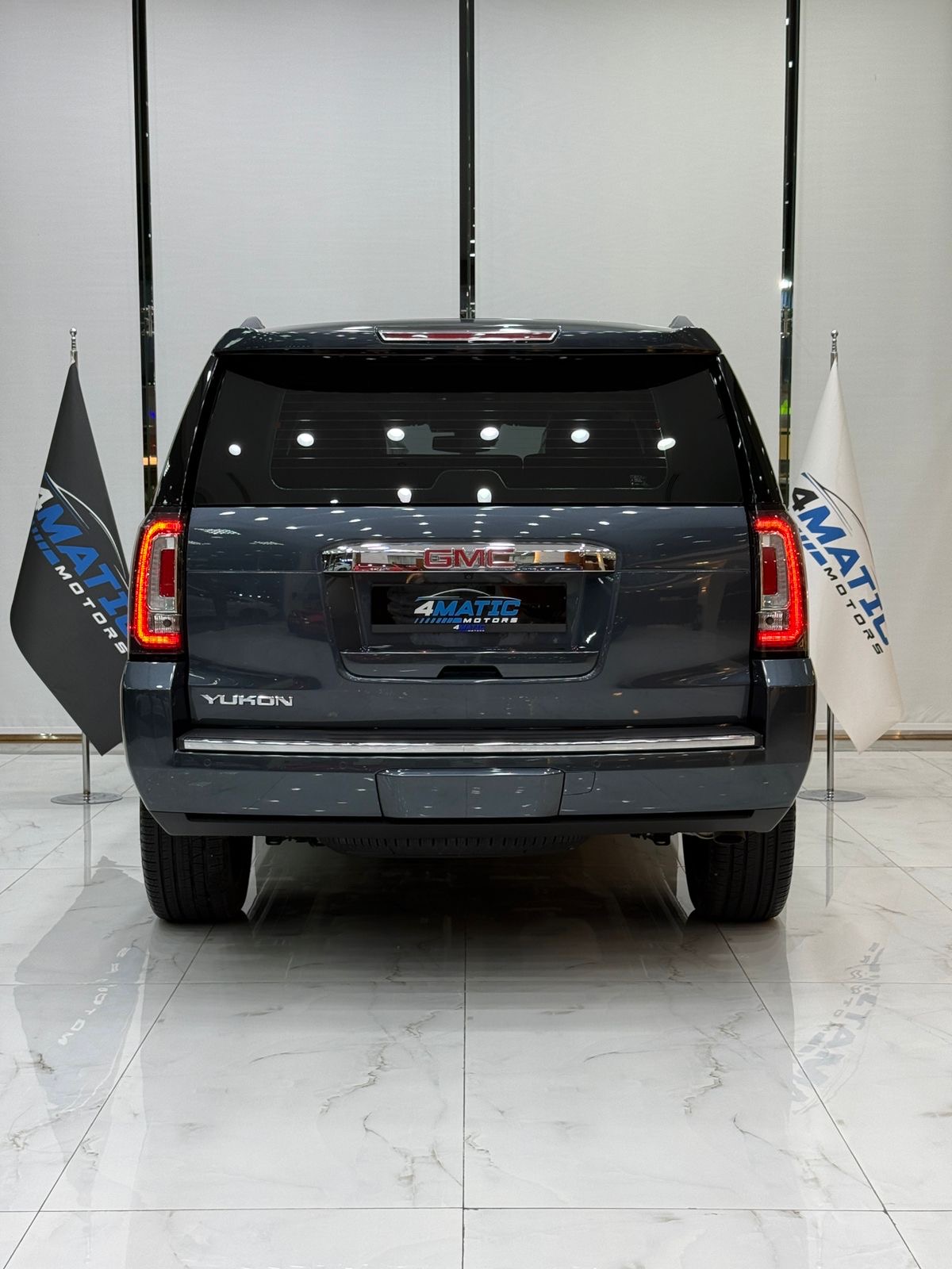 
								GMC Yukon Denali 2020 full									