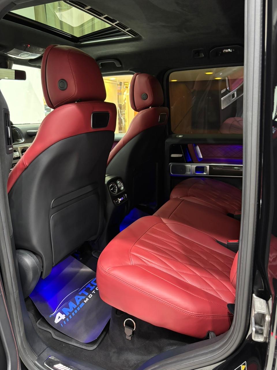 
								Mercedes-Benz G-Class G 63 AMG 2021 full									