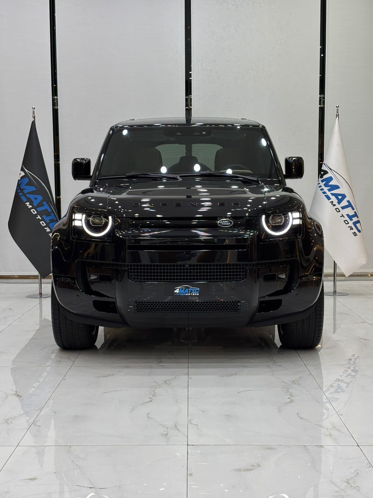 
								Land Rover Defender 110 X-Dynamic HSE 2026 full									