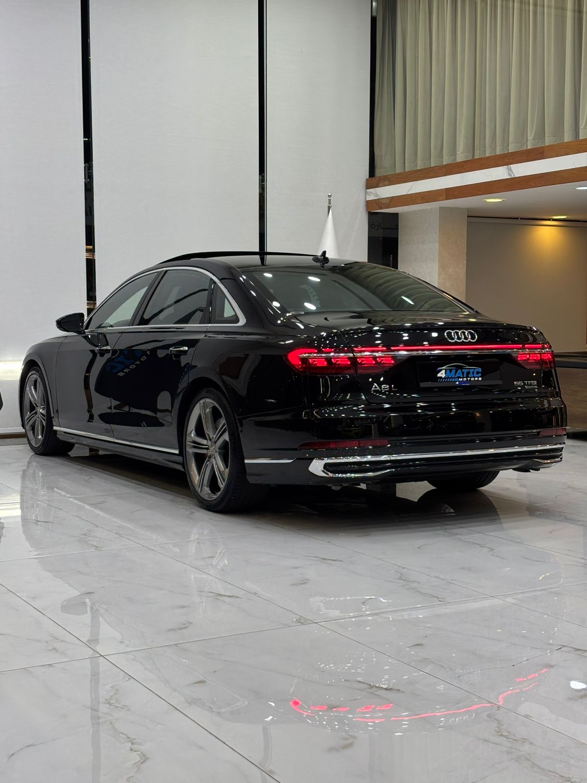 
								Audi A8 55 TFSI Quattro 2023 full									