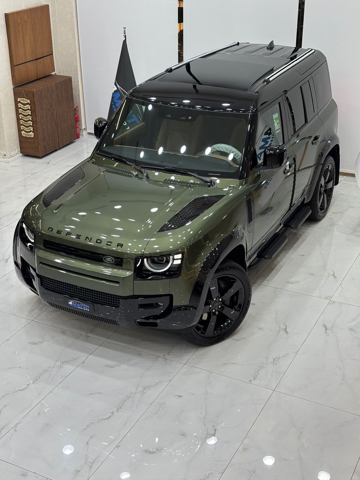Land Rover Defender 110 X-Dynamic HSE 2026