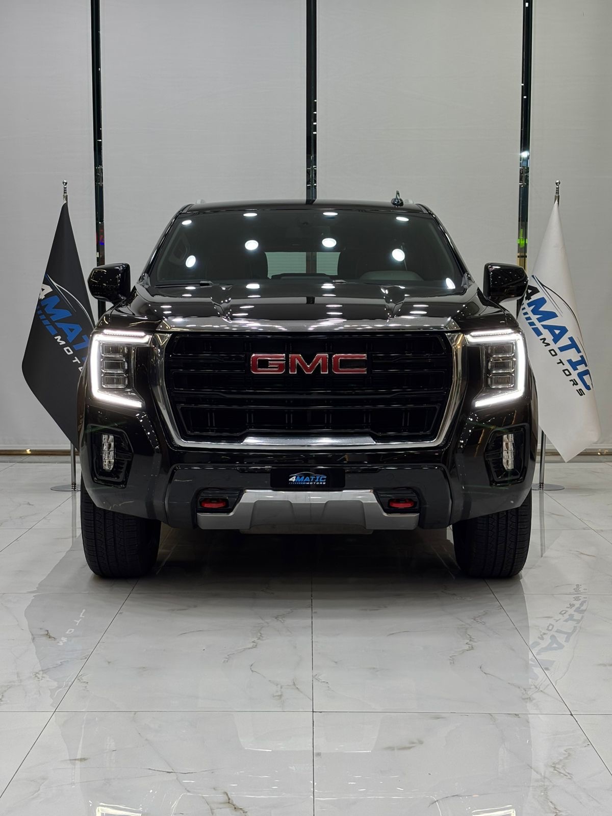 
								GMC Yukon AT4 2023 full									