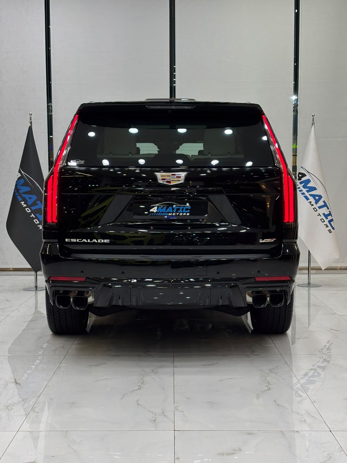 
								Cadillac Escalade V 2025 full									
