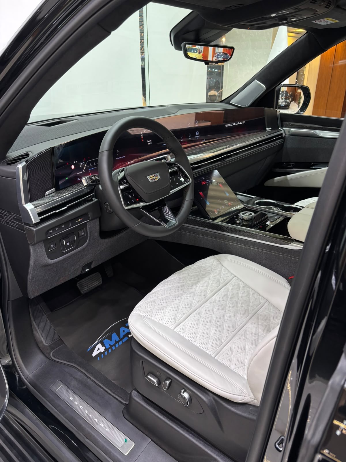 
								Cadillac Escalade V 2025 full									