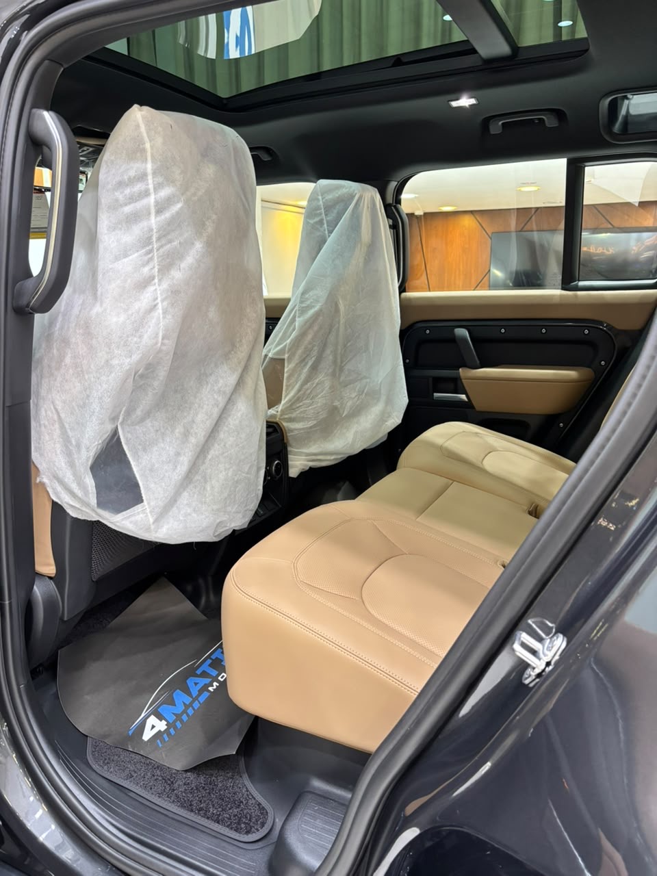 
								Land Rover Defender 110 V8 Edition P525 2026 full									