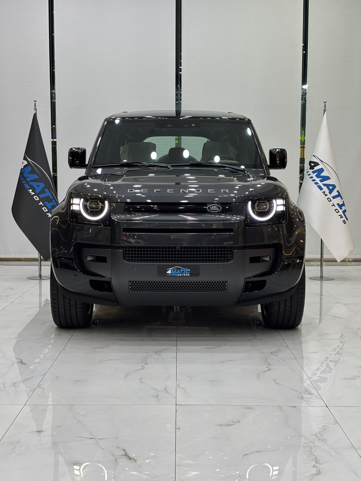 
								Land Rover Defender 110 X-Dynamic HSE 2026 full									