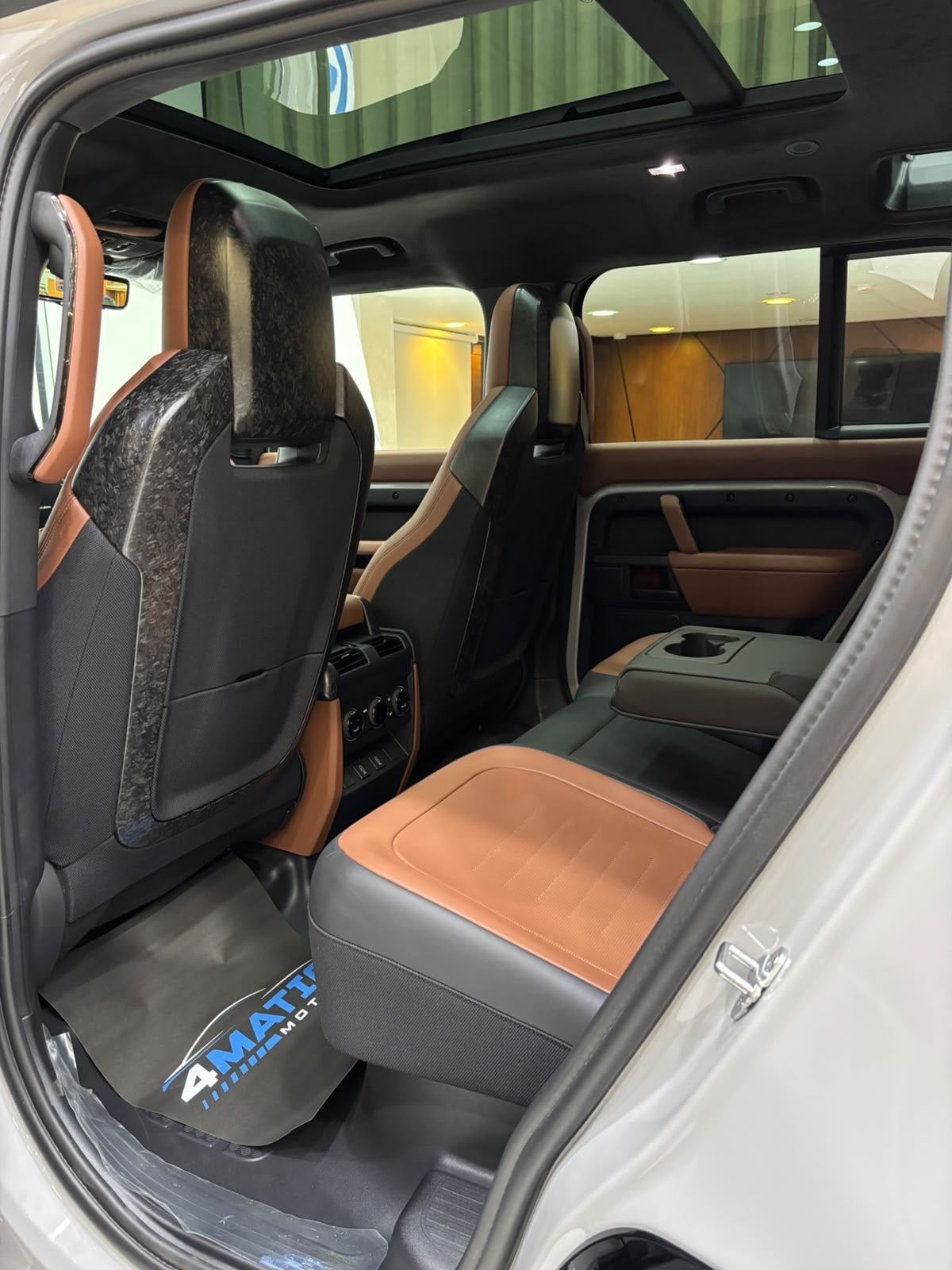 
								Land Rover Defender 110 Octa P635 2026 full									