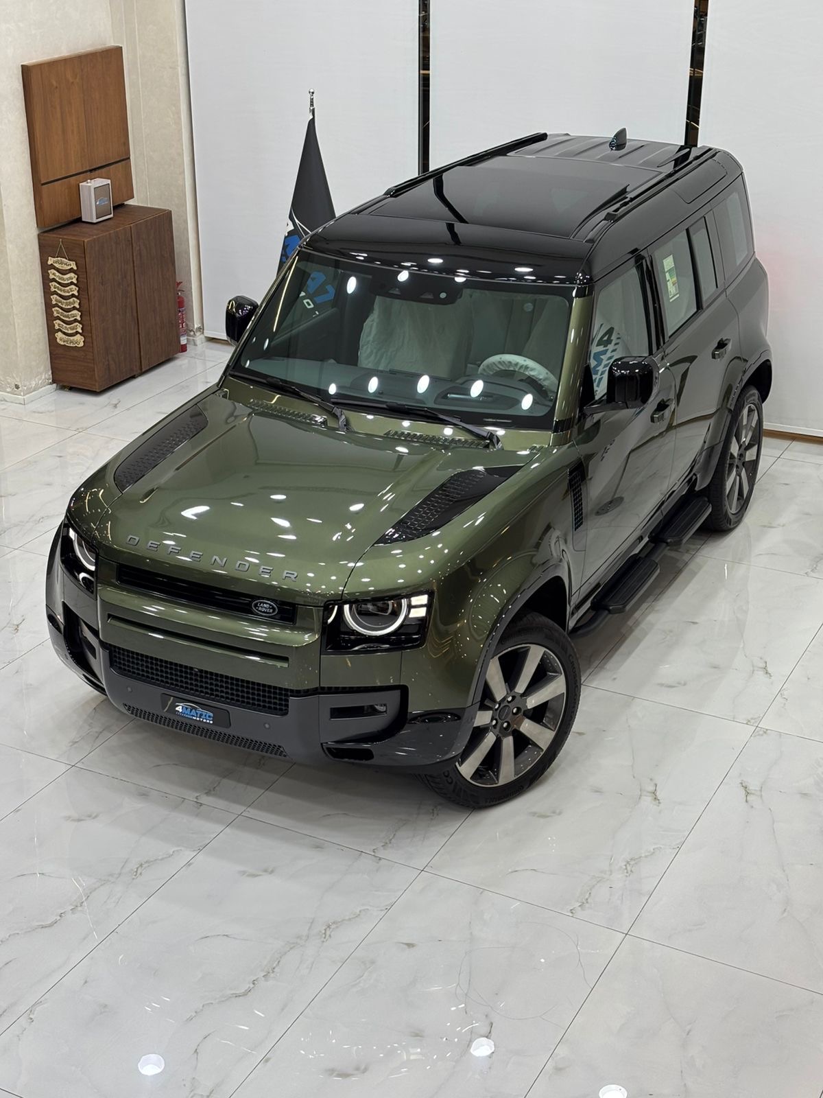 Land Rover Defender 110 X-Dynamic HSE 2026