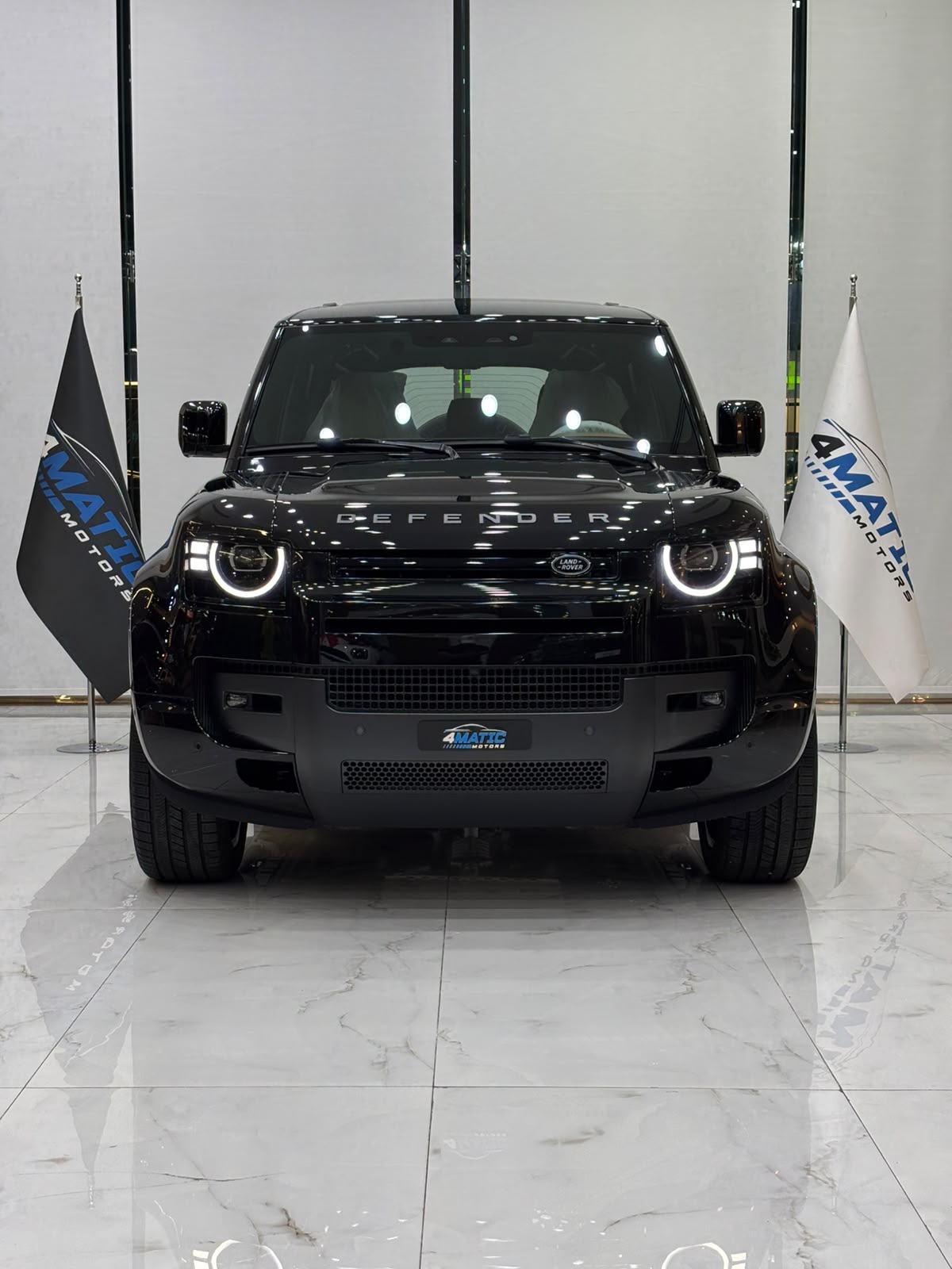 
								Land Rover Defender 110 X-Dynamic HSE 2026 full									