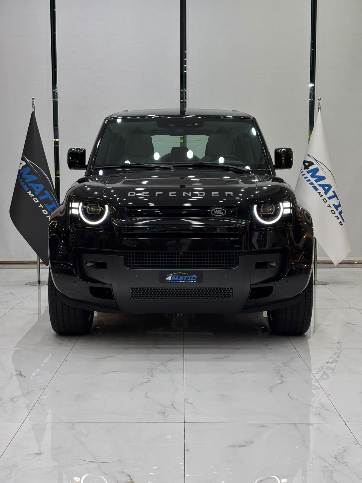 
								Land Rover Defender 110 X-Dynamic HSE 2026 full									