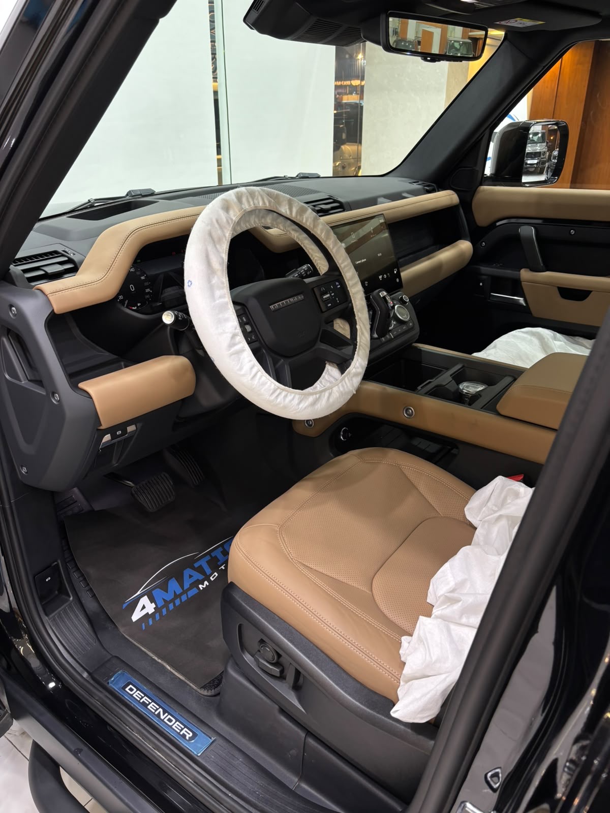 
								Land Rover Defender 110 X-Dynamic HSE 2026 full									