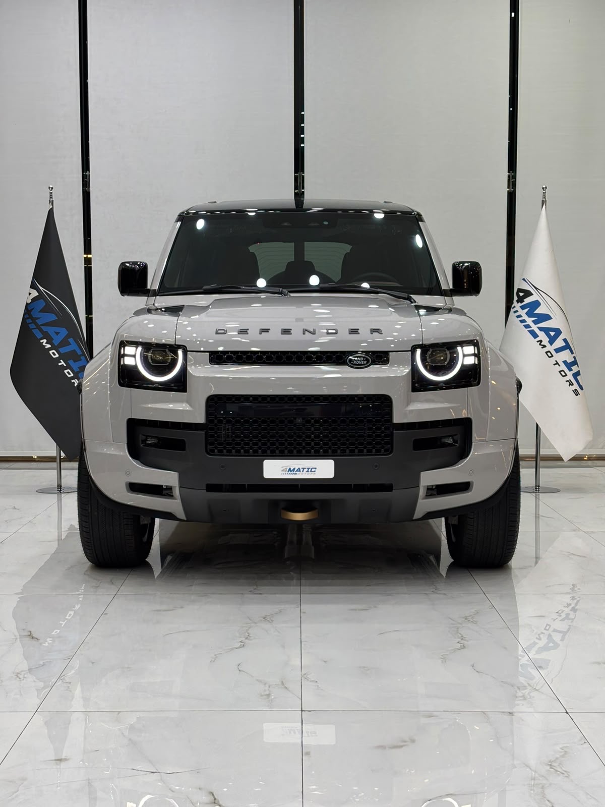 
								Land Rover Defender 110 Octa P635 2026 full									