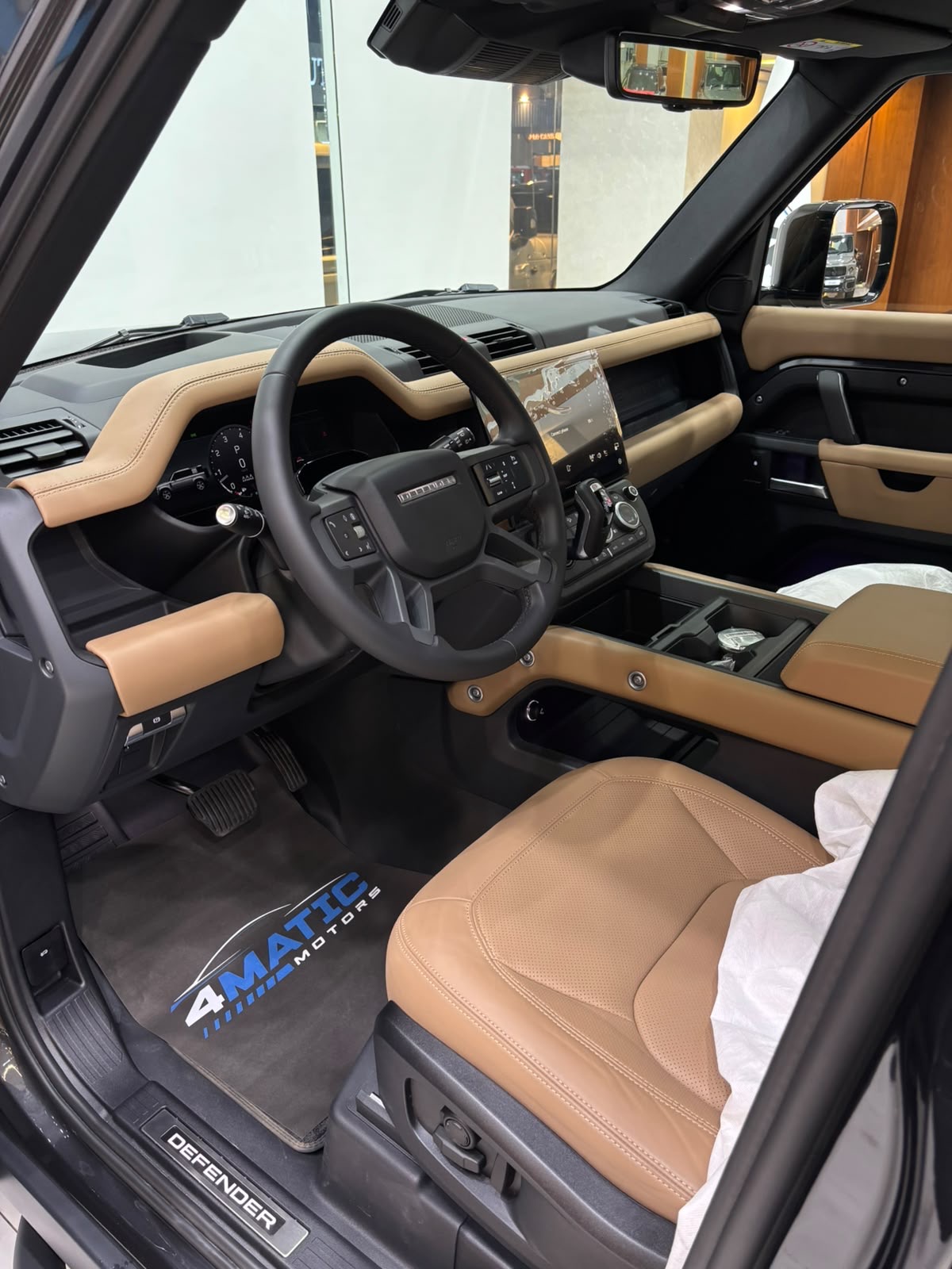 
								Land Rover Defender 110 X-Dynamic HSE 2026 full									
