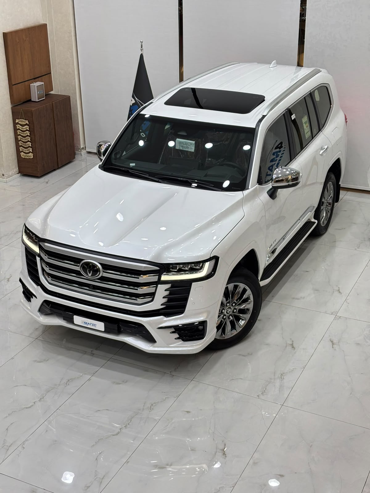Toyota Land Cruiser VXR 2026