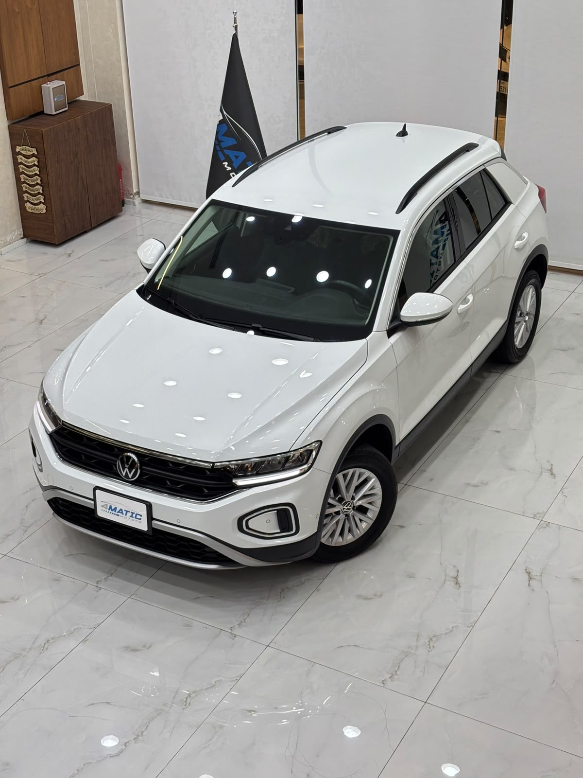 Volkswagen T-Roc Life 2023