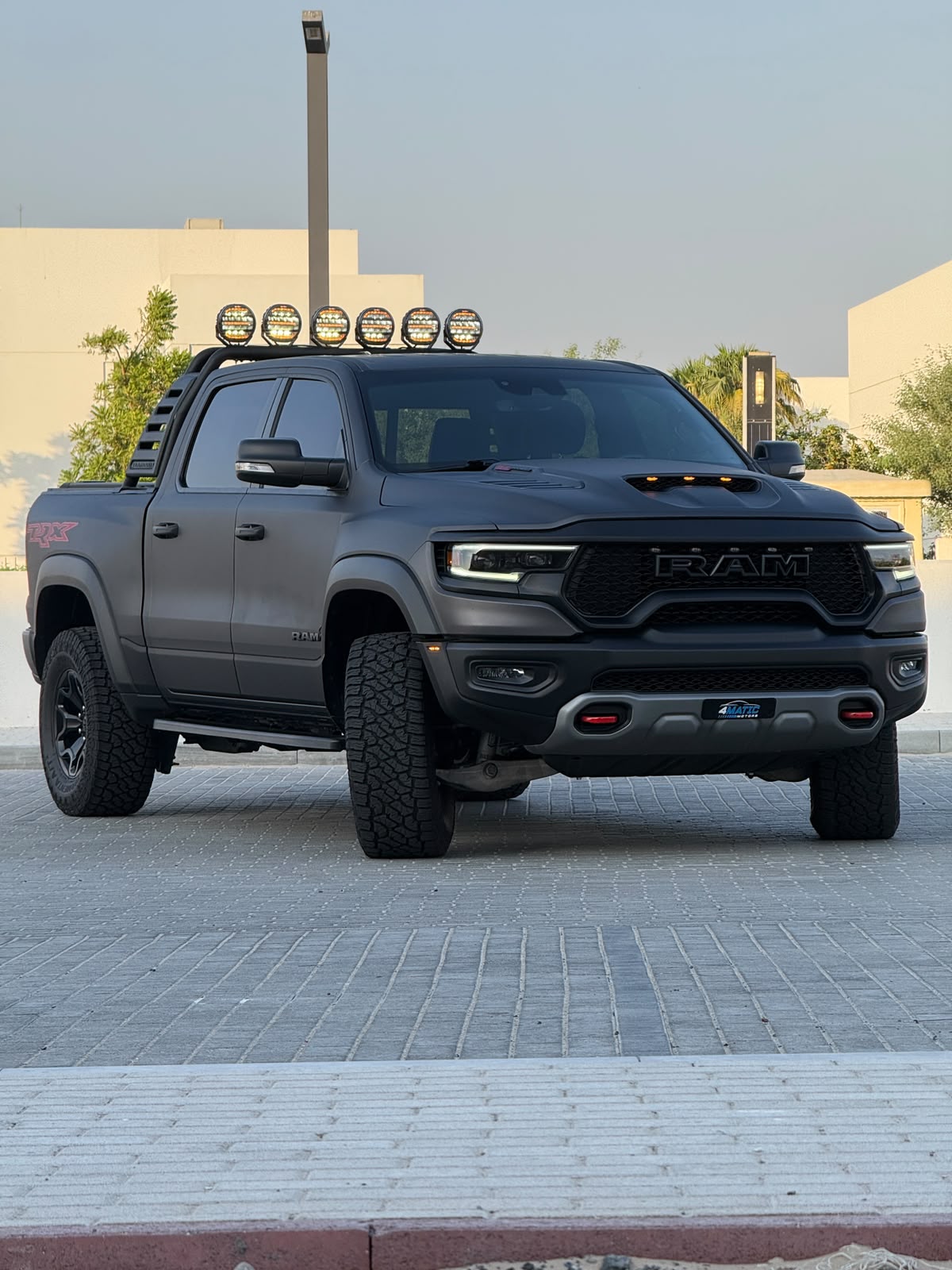 
								RAM 1500 TRX V8 2024 full									