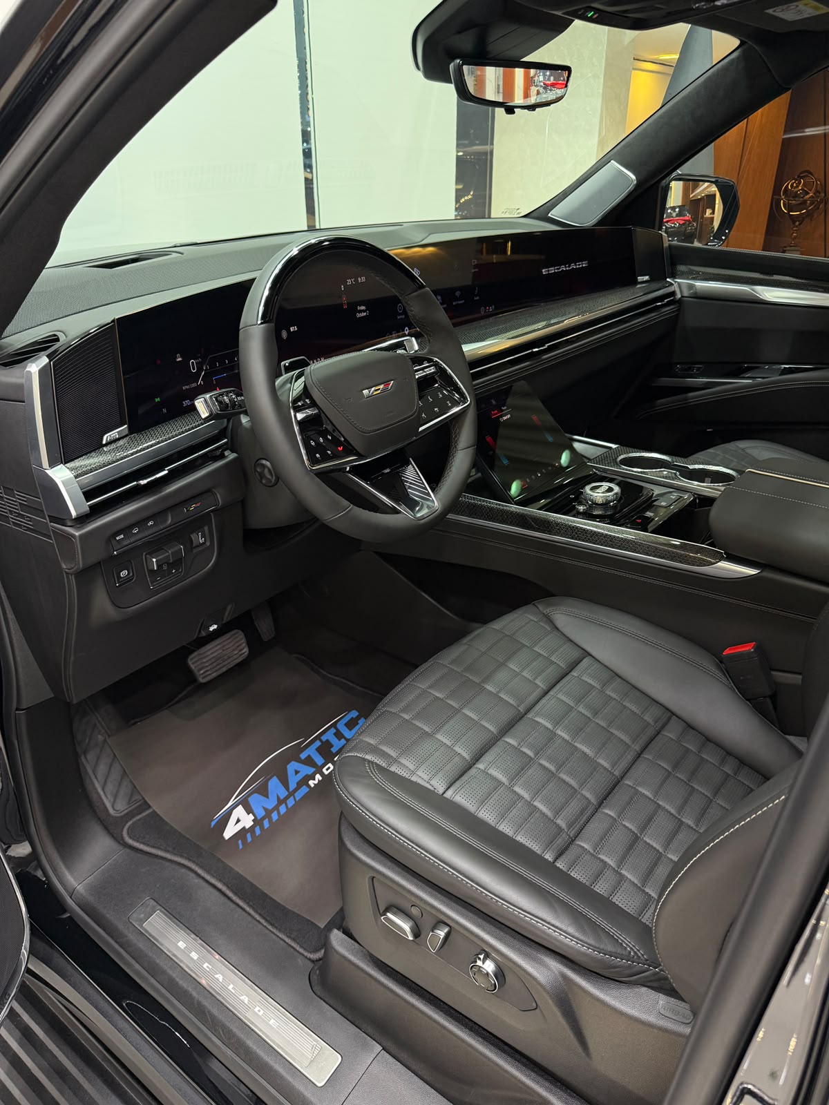 
								Cadillac Escalade V 2026 full									